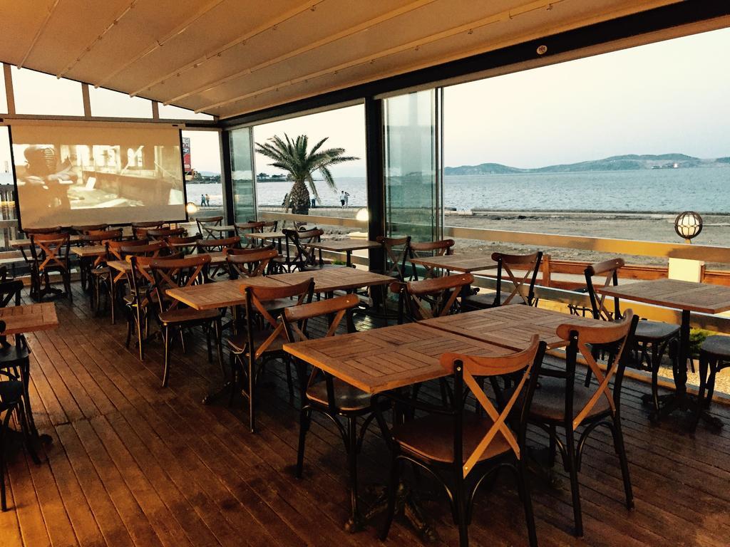 Nemrut Bay Otel Yenifoca Bagian luar foto